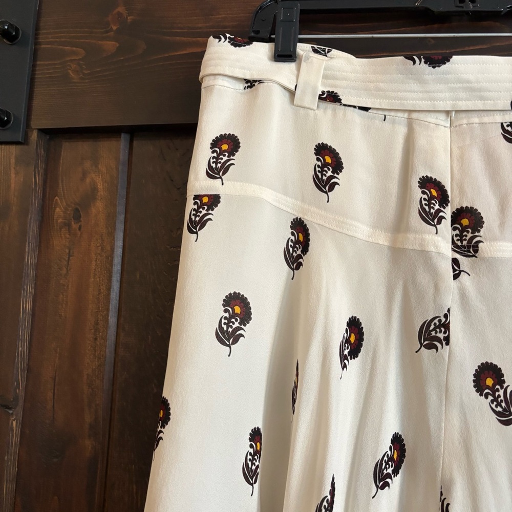❗️FINAL❗️A.L.C. White Belted Skirt with Black and Red Floral Pattern 12 Silk - Picture 3 of 9